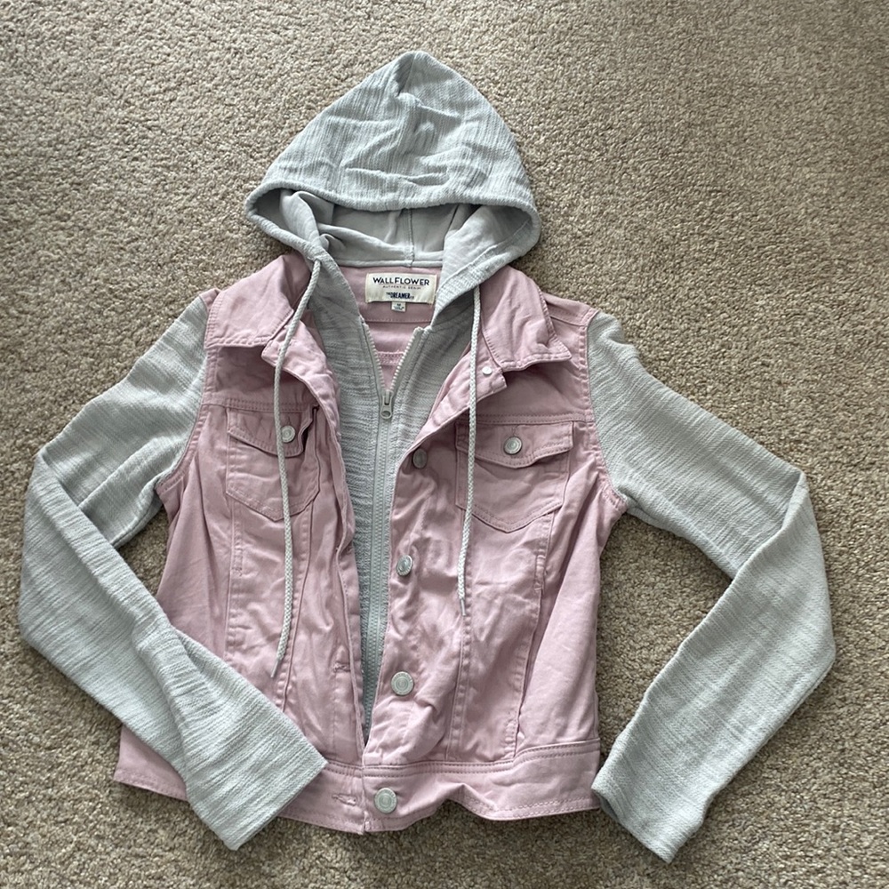 Wallflower blush denim jacket with gray sleeves. Like new, never worn